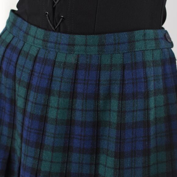 Vintage Pendleton Blue Tartan Plaid Wool Skirt, Women's Petite Small 26" Waist - Picture 4 of 10